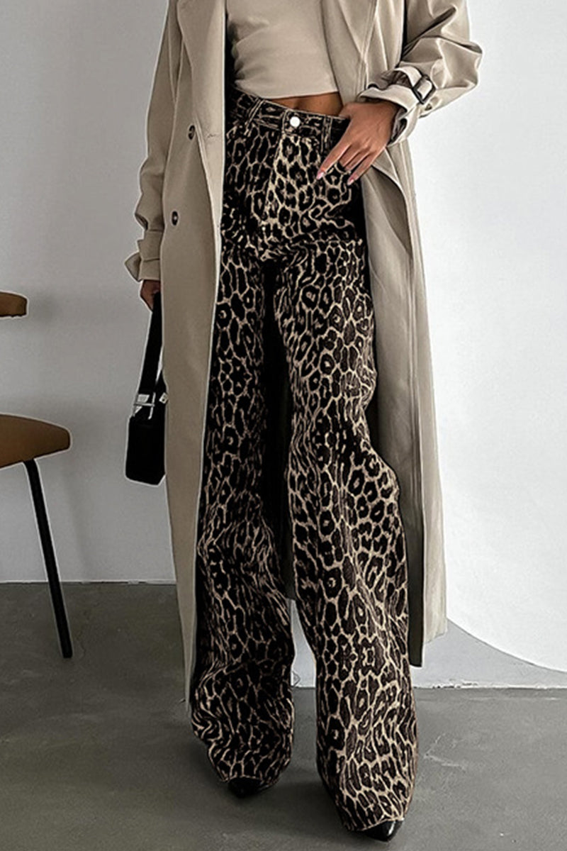 Stilla | Bred Bukser Med Leopardmønster, Mellemhøj Talje, Gade Print, Lige, Fuldt Trykt
