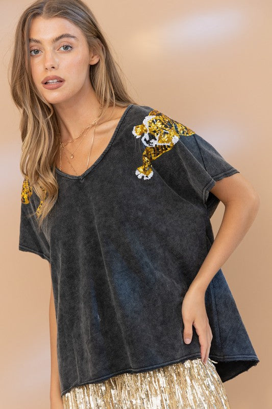 Stilla | Paillet Patch T-shirt
