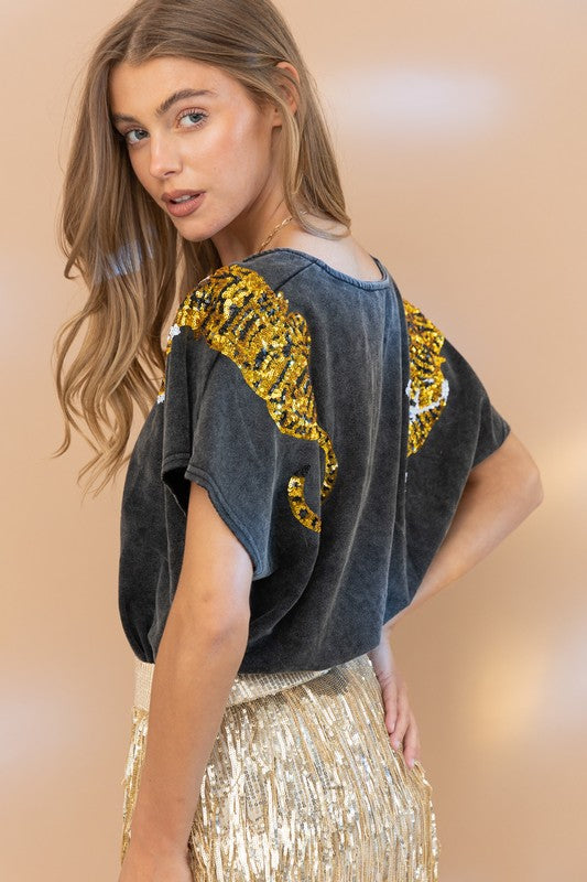 Stilla | Paillet Patch T-shirt