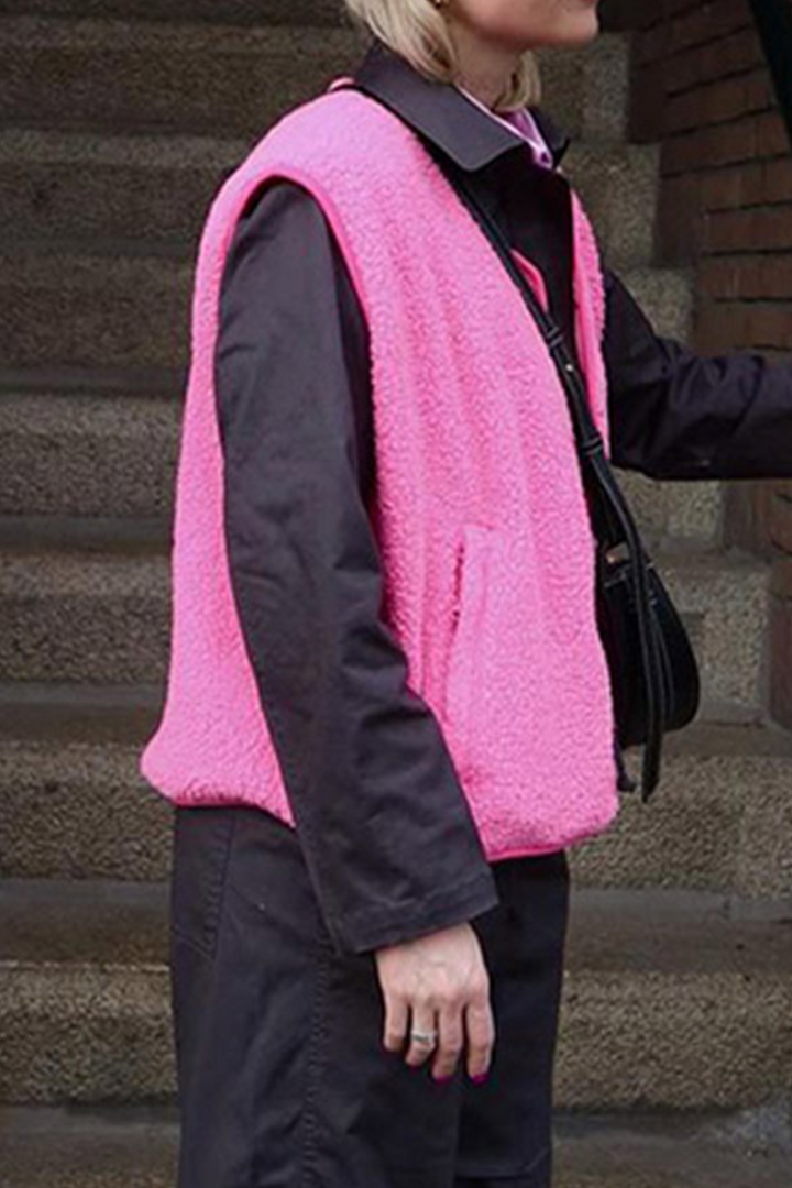 Stilla | Lette Street Pocket Knapper, Bløde Rundhalshveste