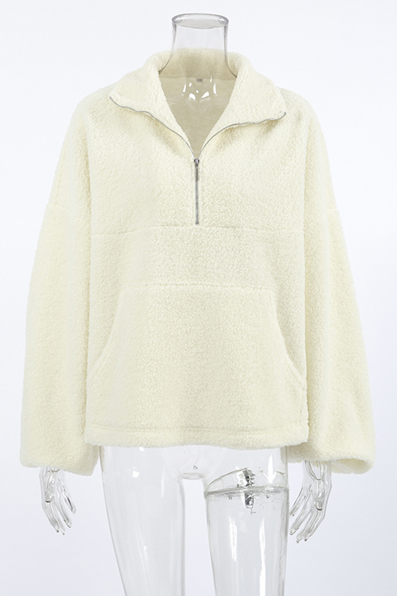 Stilla | Løs Hoodie Med Lynlås og Omslået Krave Til Daglig Brug