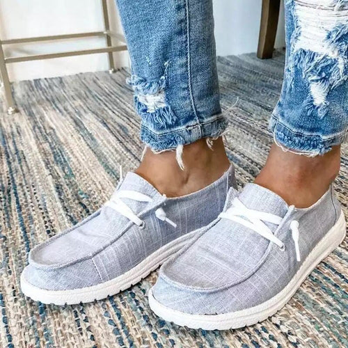 Dame fashionable Slip-On sneakers i struktureret materiale Stilla