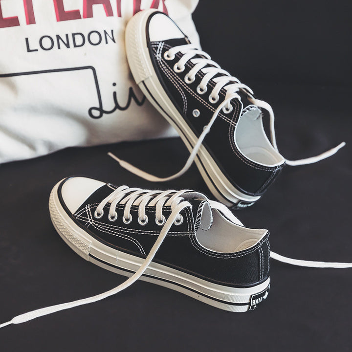 Dame Retro Canvas Sneakers med klassisk lavsko-stil og slidstærkt overmateriale Stilla
