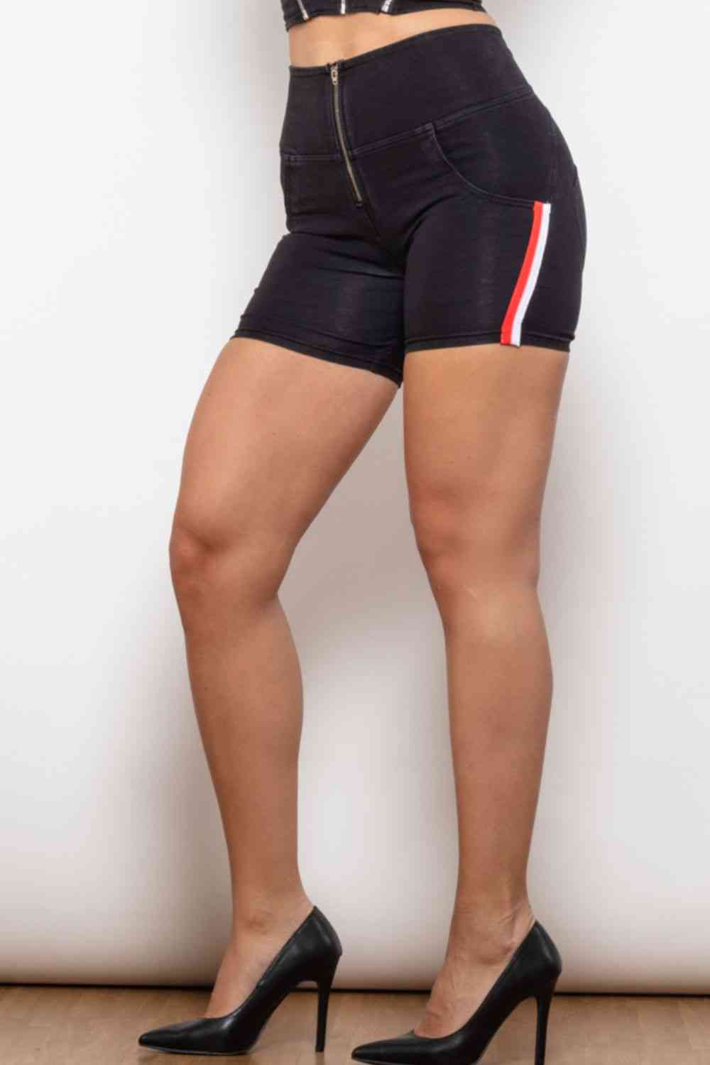Stilla | Størrelse Side Stripe Lynlåslukning Denim Shorts