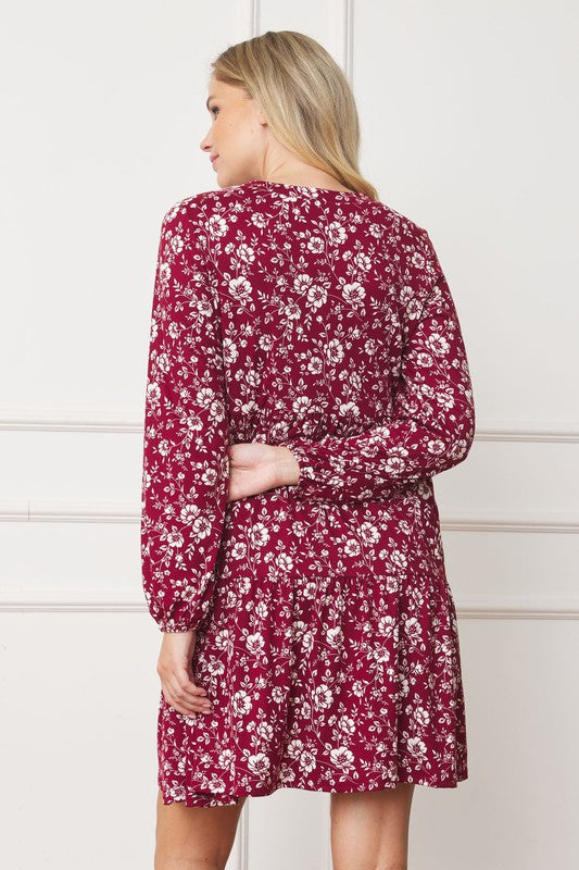 Stilla | Crew Neck Midi Kjole