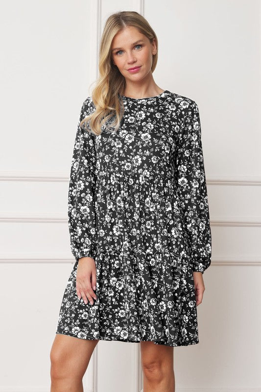 Stilla | Crew Neck Midi Kjole