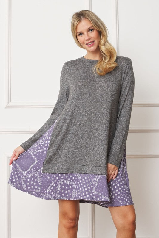 Stilla | Lagdelt Bandana Paisley Mini Kjole