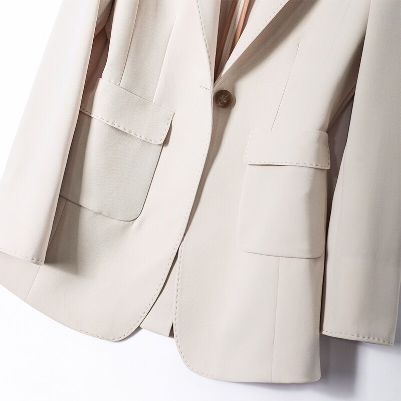 Dame smart blazer med elegant silhuet og kvalitets stofdetaljer Stilla