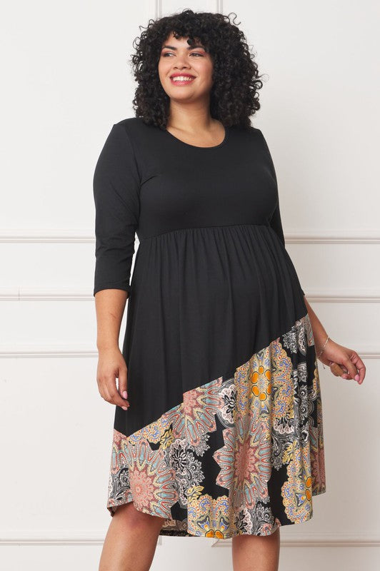 Stilla | Asymmetrisk Accent Midi Kjole