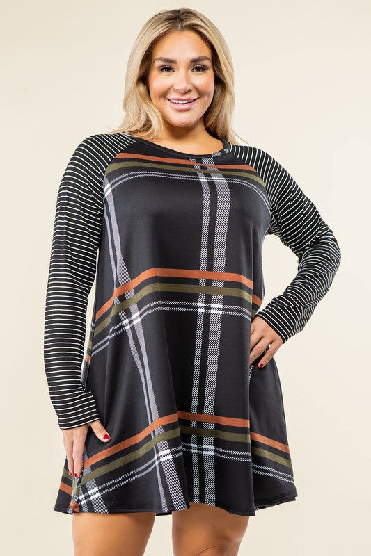 Stilla | Stripe Sleeve A- Line Mini Kjole