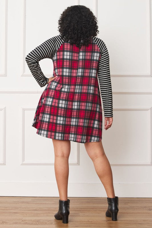 Stilla | Stripe Sleeve A- Line Mini Kjole