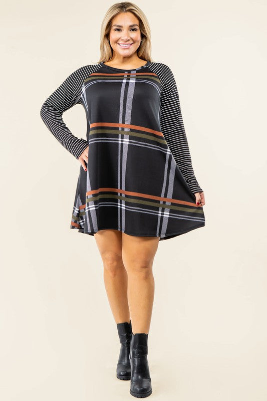 Stilla | Stripe Sleeve A- Line Mini Kjole