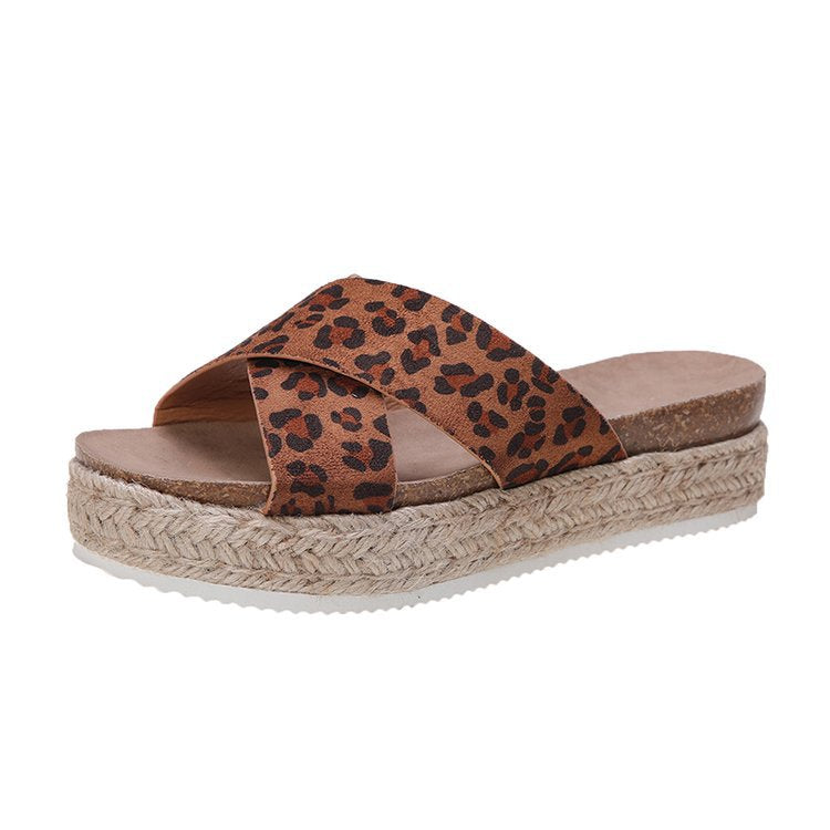 Dame Plateau-sandaler med krydset rem og behagelig jute-sål Stilla