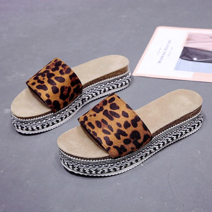 Dame Slide-sandaler med moderne leopardmønster og komfortabel plateau Stilla