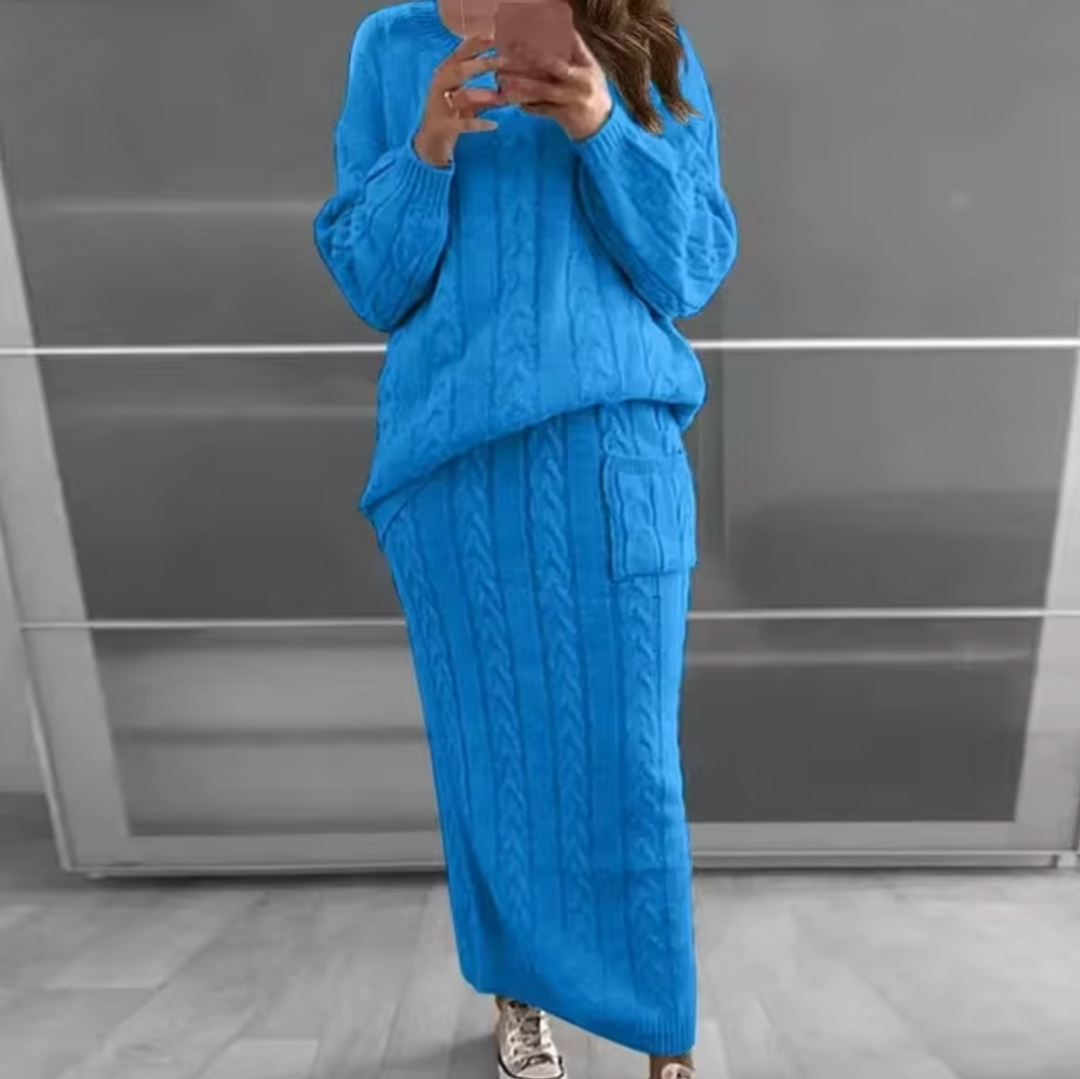 Stilla | Elegant Sæt Bestående Af En Strikpullover og En Nederdel