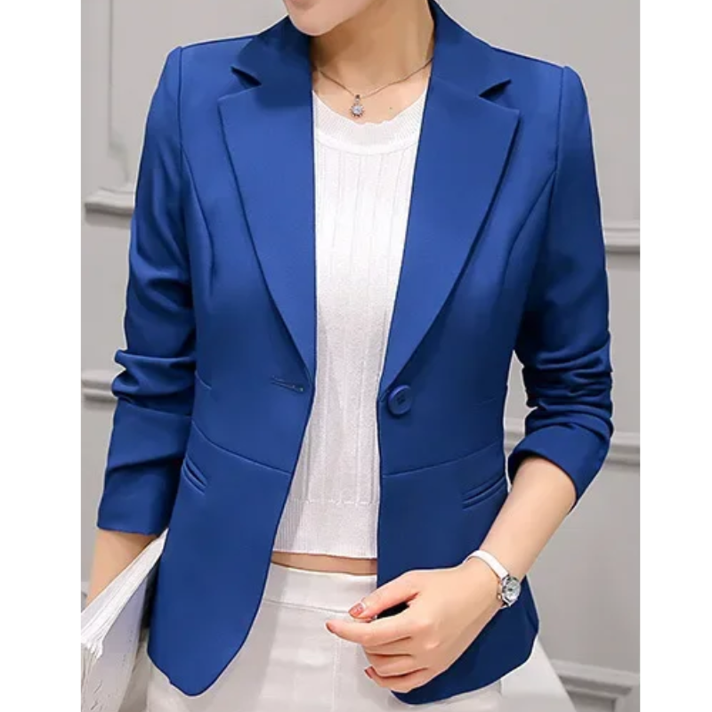 Stilla | Elegant Blazer Til Kvinder Med Knaplukning Ved Anklen