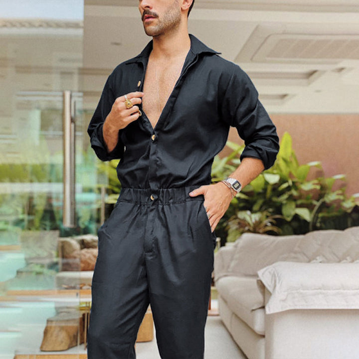 Herren nan utilitaristisk jumpsuit med skjortekrave, elastisk talje og koniske ben Skovae