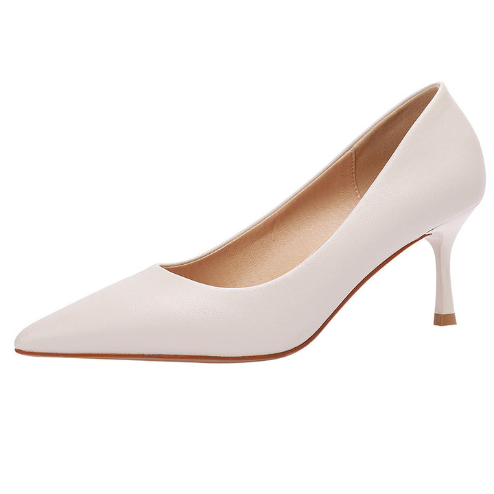 Damer Elegante Spids Tå Hæle med subtile Kitten Heel Stilla