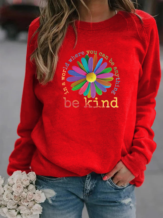 Kvinders sweatshirt med farverigt motiverende blomsterdesign og blødt indre Stilla