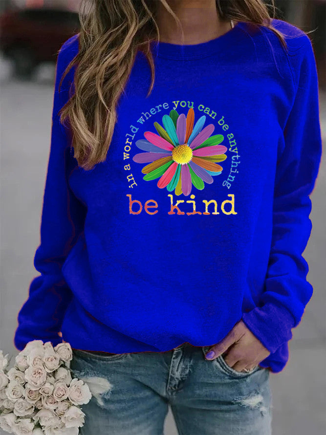 Kvinders sweatshirt med farverigt motiverende blomsterdesign og blødt indre Stilla