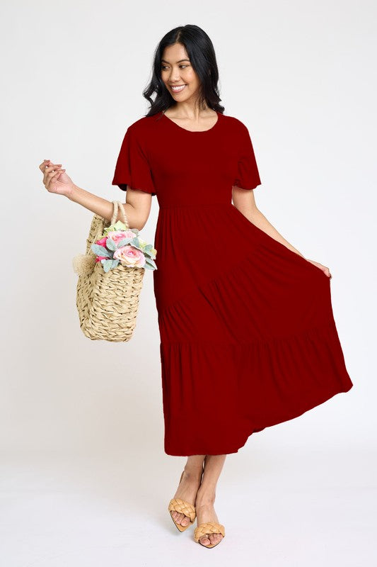Stilla | Solid Diagonal Tiered Flowing Dress