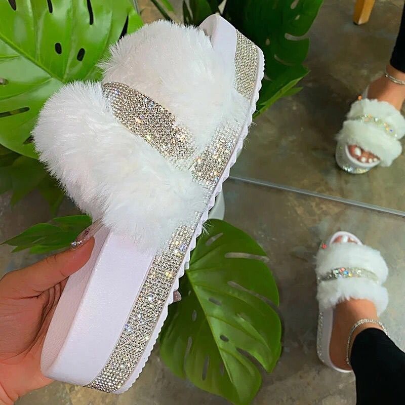 Dame nan fluffy plateau pantoletten med kunstpels og strass dekoration Skovae