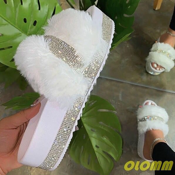 Dame nan fluffy plateau pantoletten med kunstpels og strass dekoration Skovae