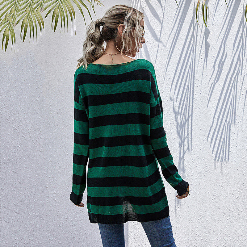 Kvinders oversized striktrøje med dyb v-hals og fashionable stribemønster Stilla