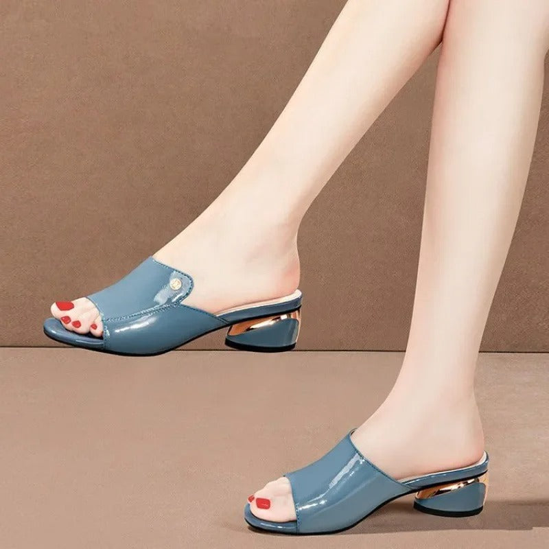 Skovae | Elegante Pantolette med Glinsende Finish