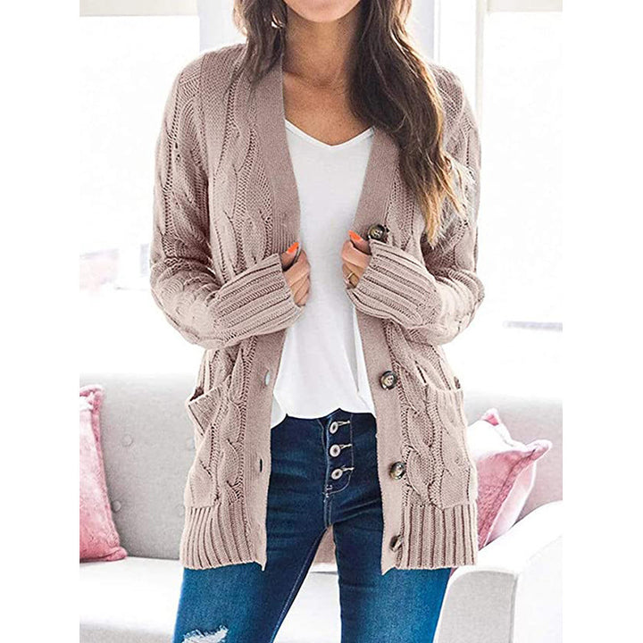 Kvinders cardigan med elegant kabelmønster og praktiske lommer Stilla