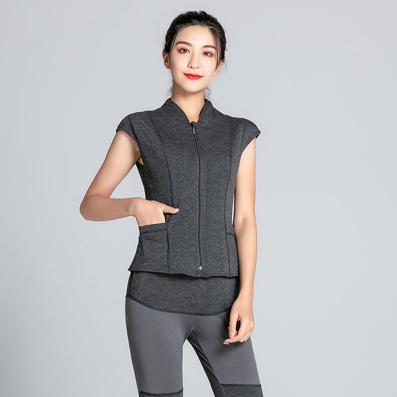 Dame Sporty vest med kortærmet og let taljeret snit Stilla