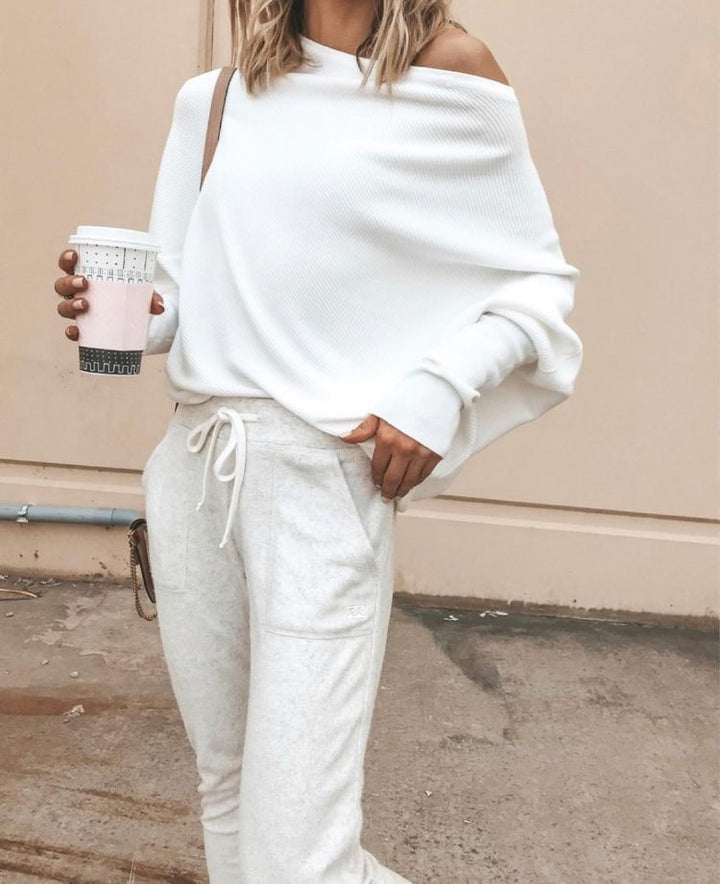 Kvinders oversized sweatshirt med asymmetrisk halsudskæring og afslappet pasform Stilla