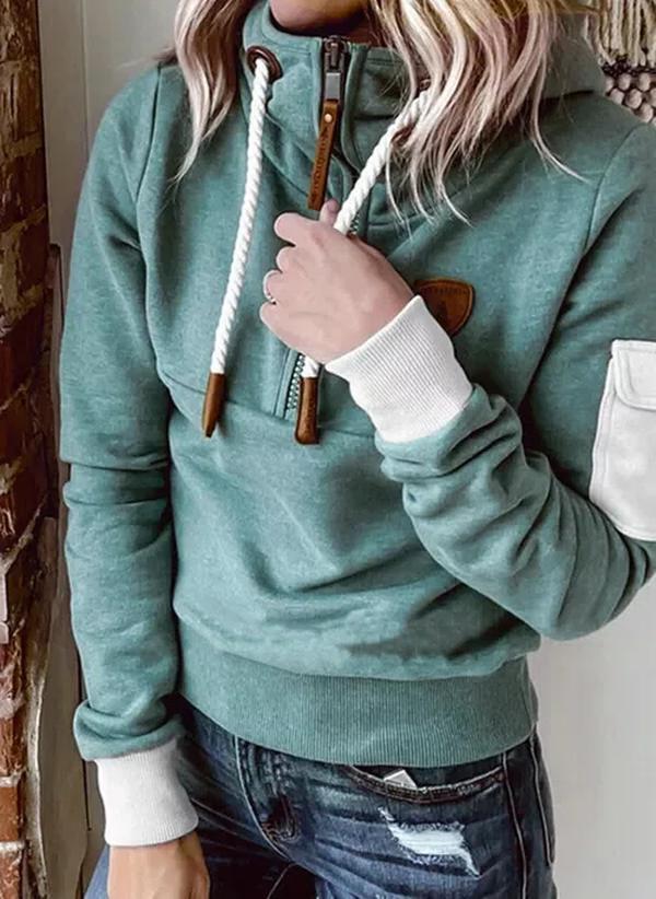 Stilla | Langeærmet Hættepullover i Grøn Med Snørebånd
