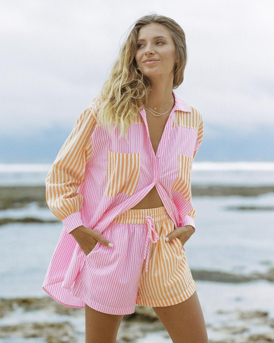 Stilla | Farverig Stribet Løst Passende Skjorte Og Shorts Sæt