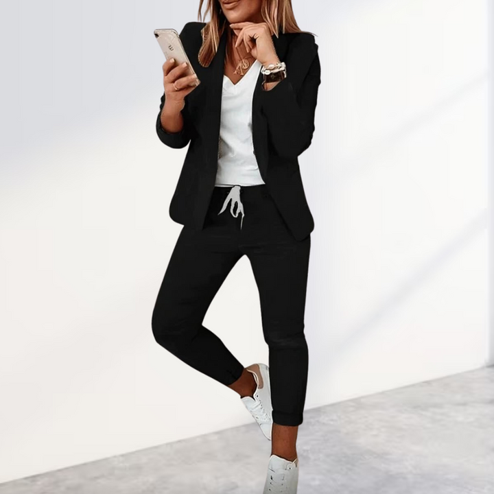 Stilla | Sæt af blazer og bukser elegant