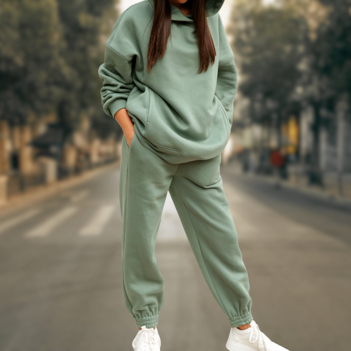 Stilla | Stilig og Trendy Hoodie og Bukser Sæt