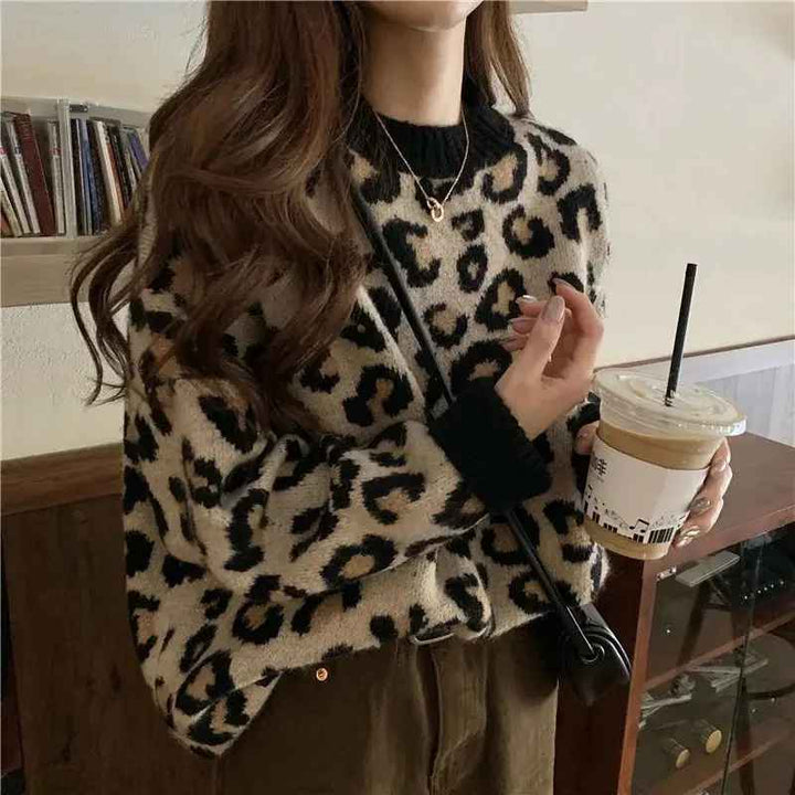 Stilla | Stilet sweater med leopardmønster