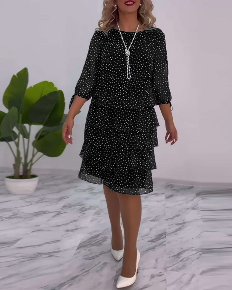 Stilla | Elegant Polkaprikket Kjole