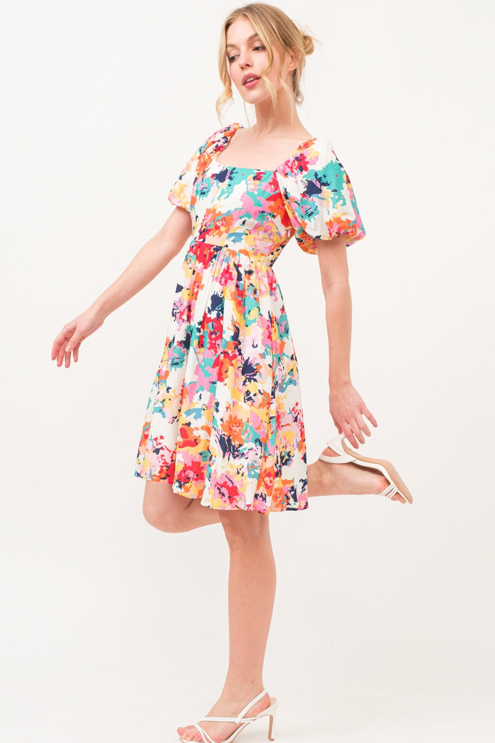 Stilla | The Why Square Neck Puff Sleeve Floral Dress