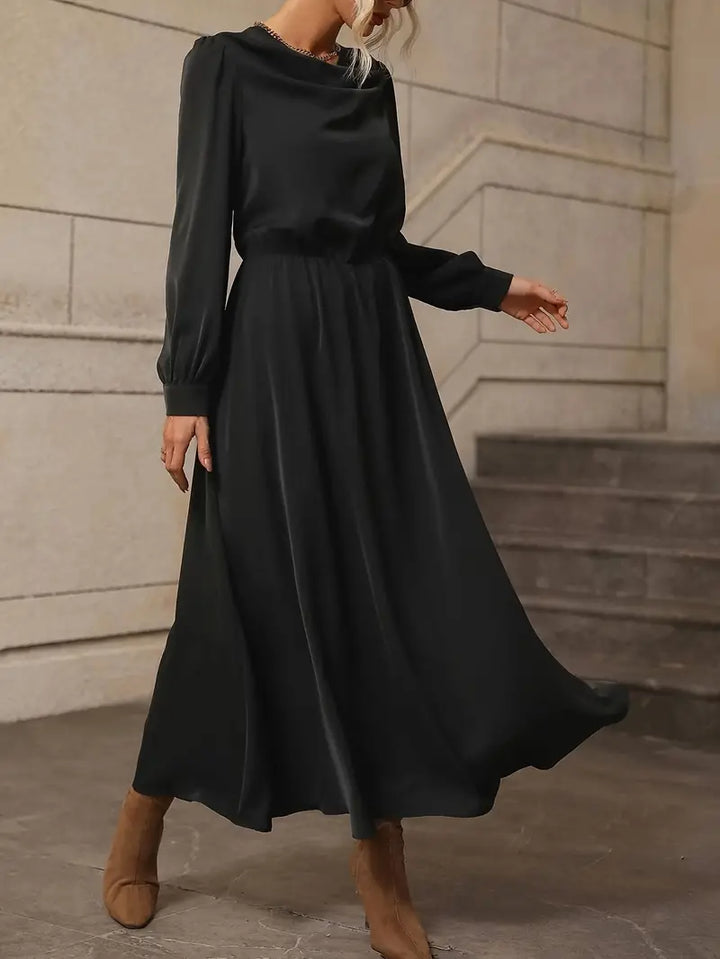 Stilla | Enkel og ædelt kjole