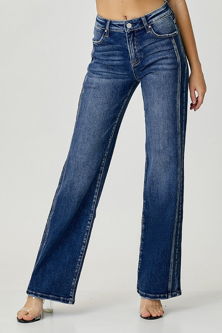 Stilla | Medium Høj Straight Jeans