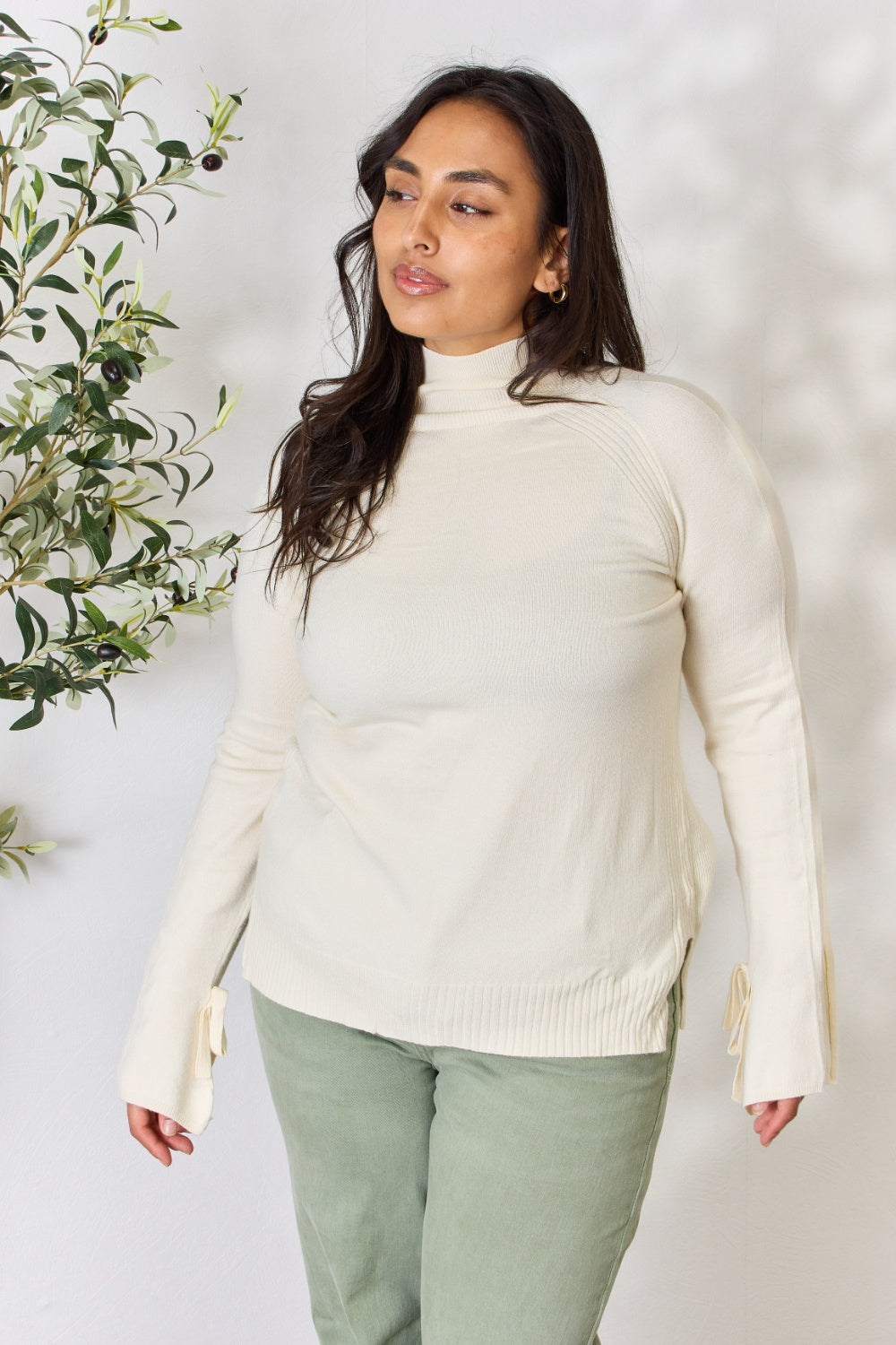 Stilla | Full Size Ribbet Sløjfe Detalje Langærmet Turtleneck Strik Top
