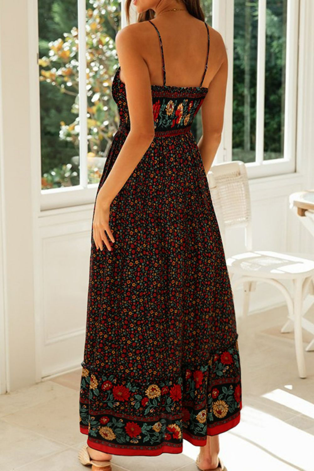Stilla | Spaghetti Strop Frill Trim Maxi Kjole