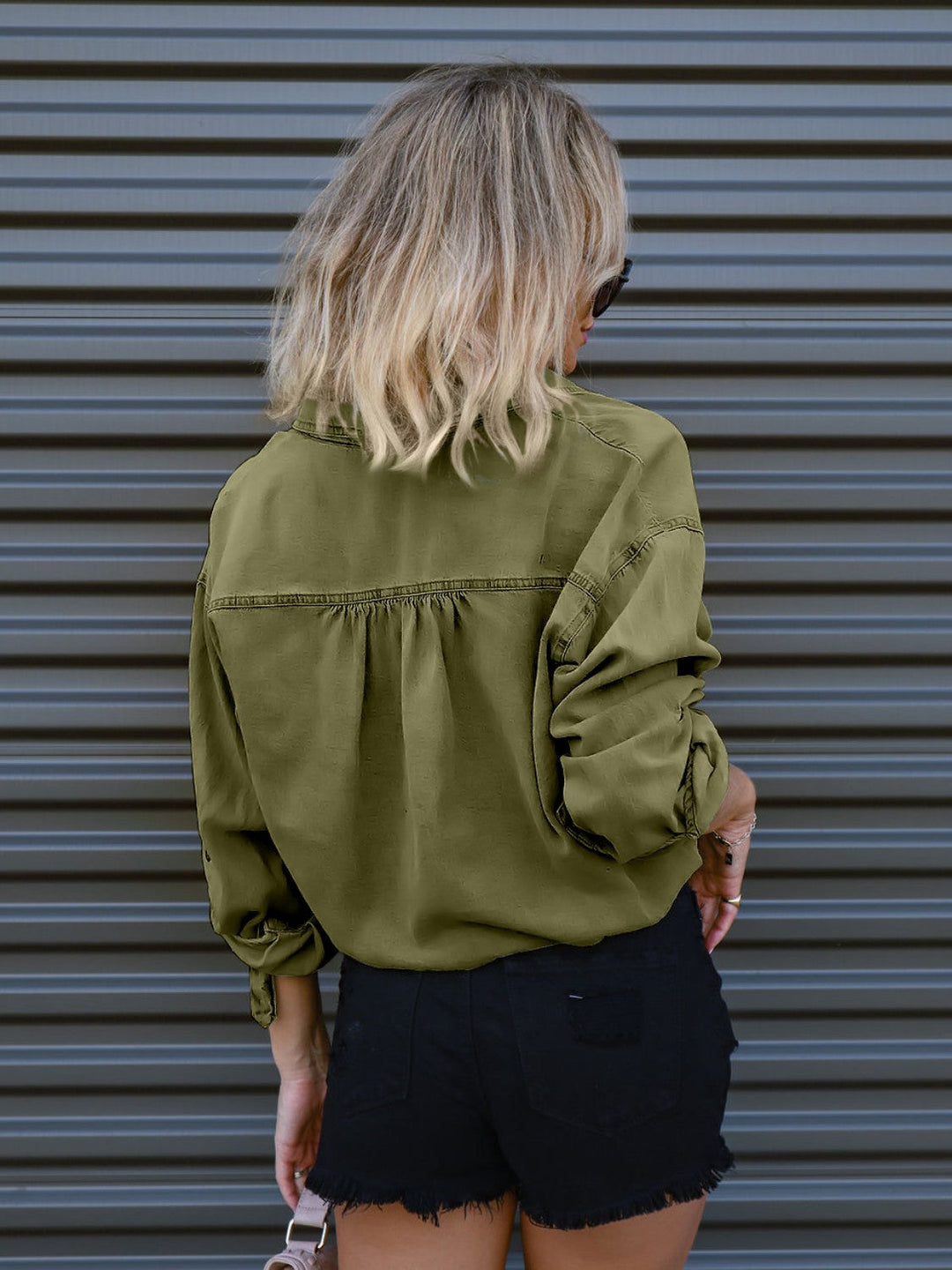 Stilla | Pocketed Button Up Denim Top