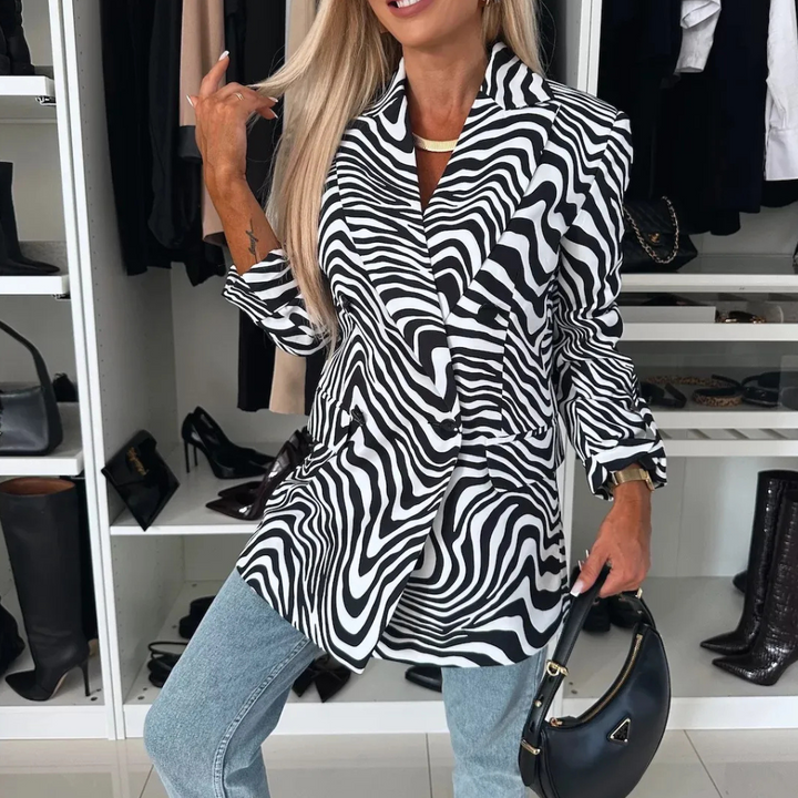Stilla | Sofistikeret Trykt Blazer til Kvinder