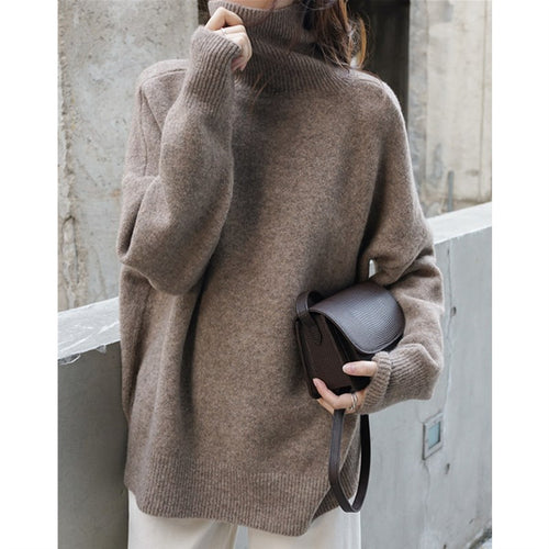 Kvinders hyggelige turtleneck sweater lavet af blødt materiale med oversized pasform Stilla