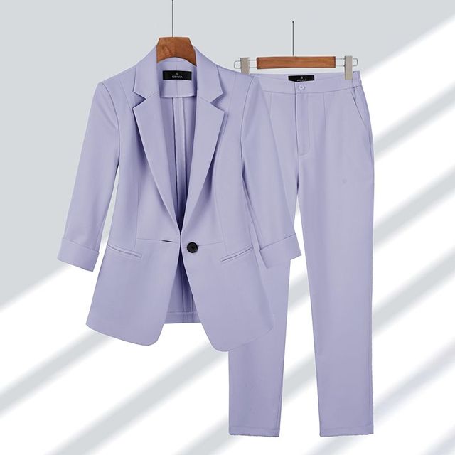 Skovae | Elegant damesjakke & buksedragt