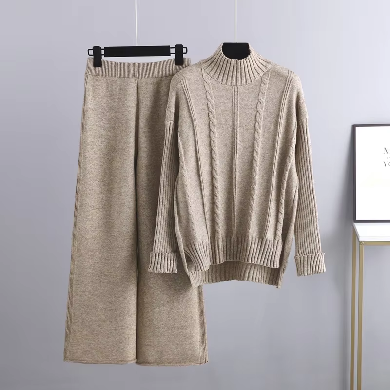 Stilla | Trendy Strik-Sæt til Kvinder
