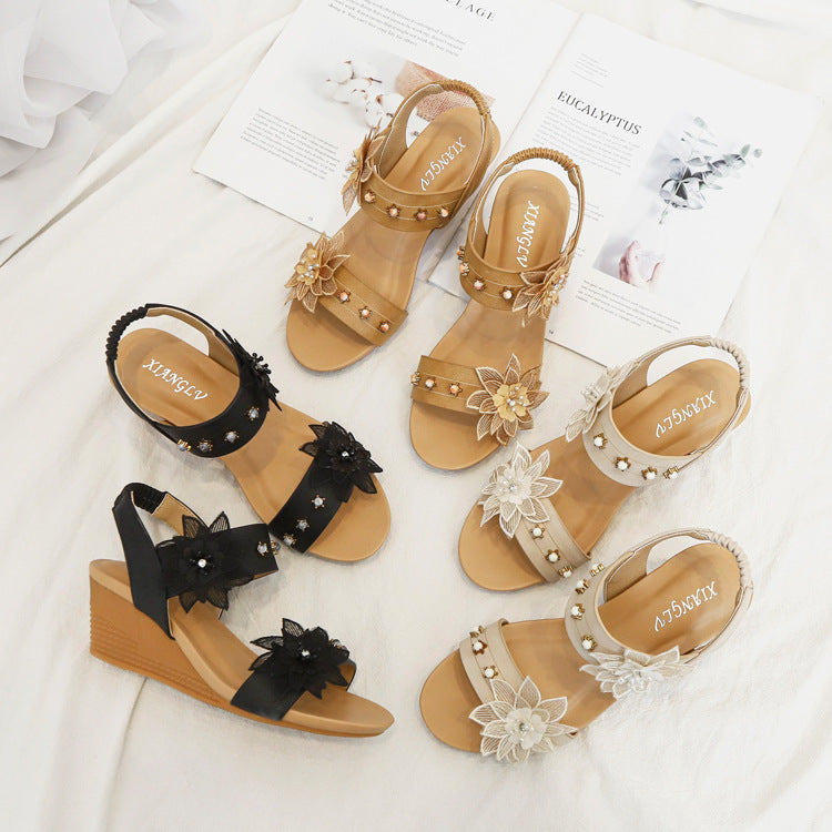 Dame Wedge-sandaler med blomsterdesign og komfortabelt fodseng Stilla