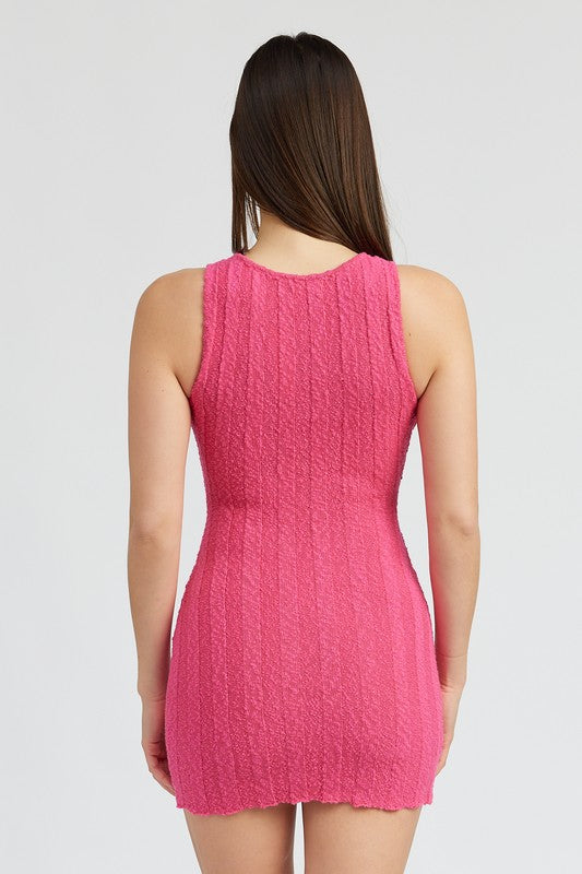 Stilla | Neck Fittet Minikjole